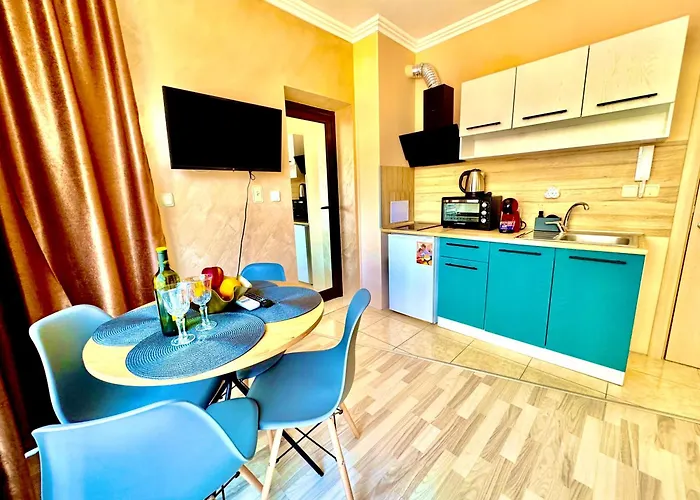 Апартамент Sea Sun Sunny