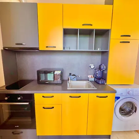 Sea Sun サニービーチ